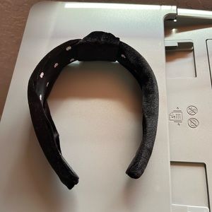 Lele Sadoughi Jet Velvet Knotted Headband